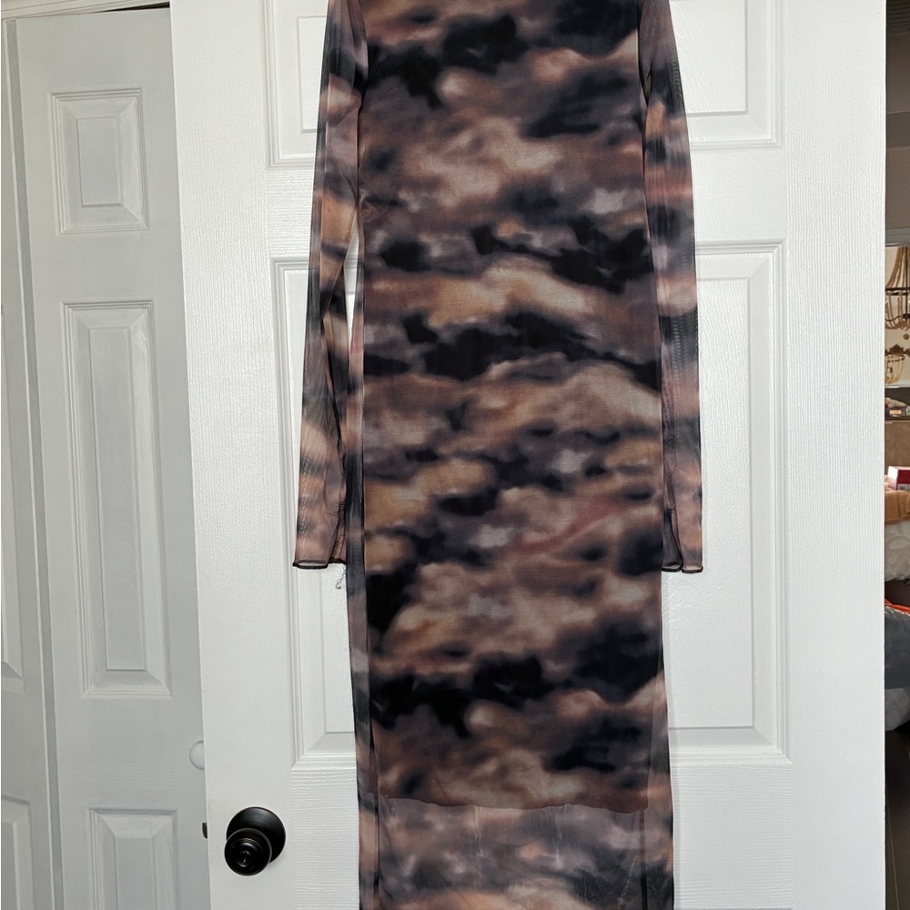 Long Sleeve Tie-Dye Maxi Dress